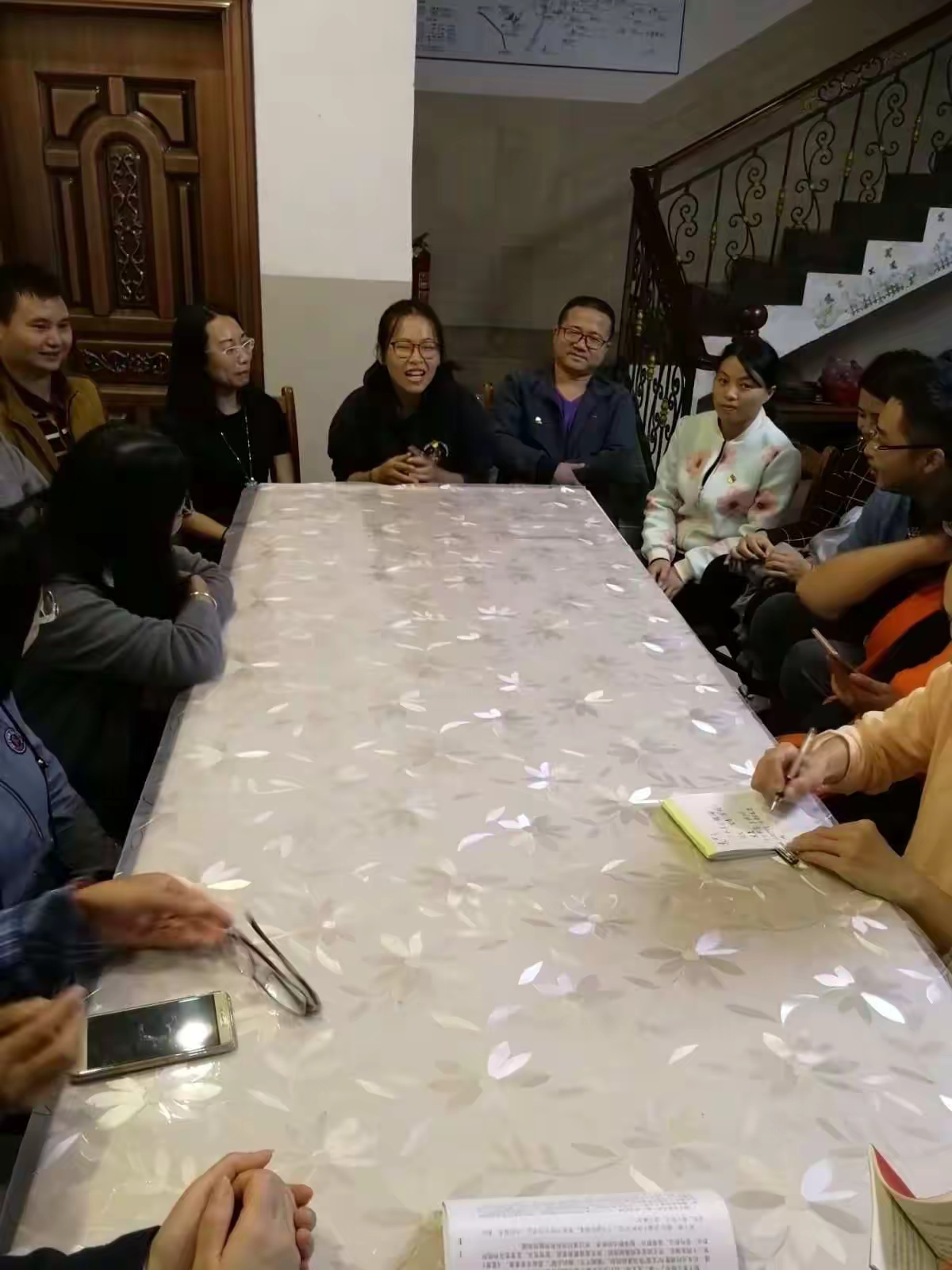 回顾历史,铭记初心,砥砺前行!——记高二党支部学习活动 - 美篇